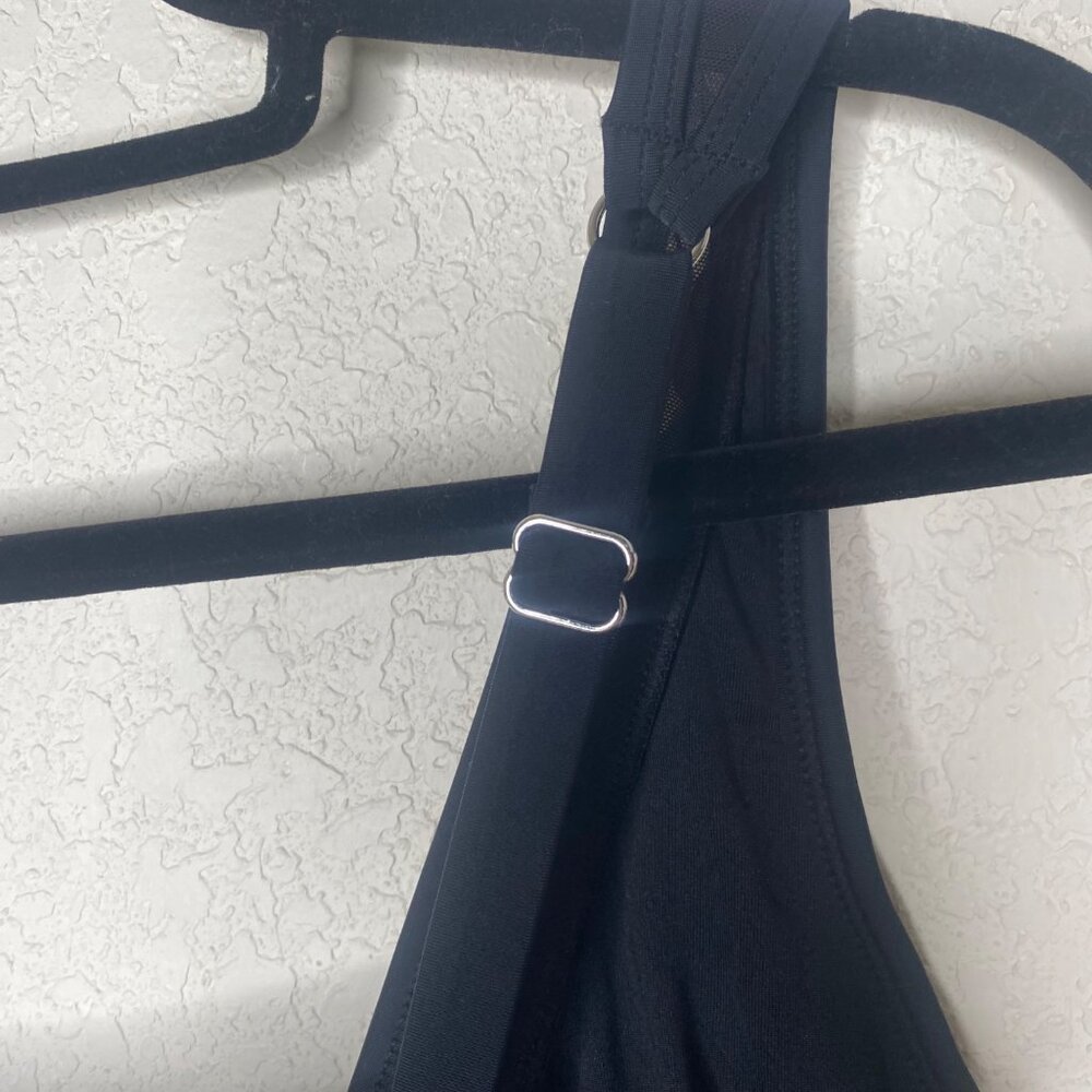 Cupshe Womens 2X Black Scalloped Edge V-Neck One-Piece Swimsuit - Picture 6 of 14